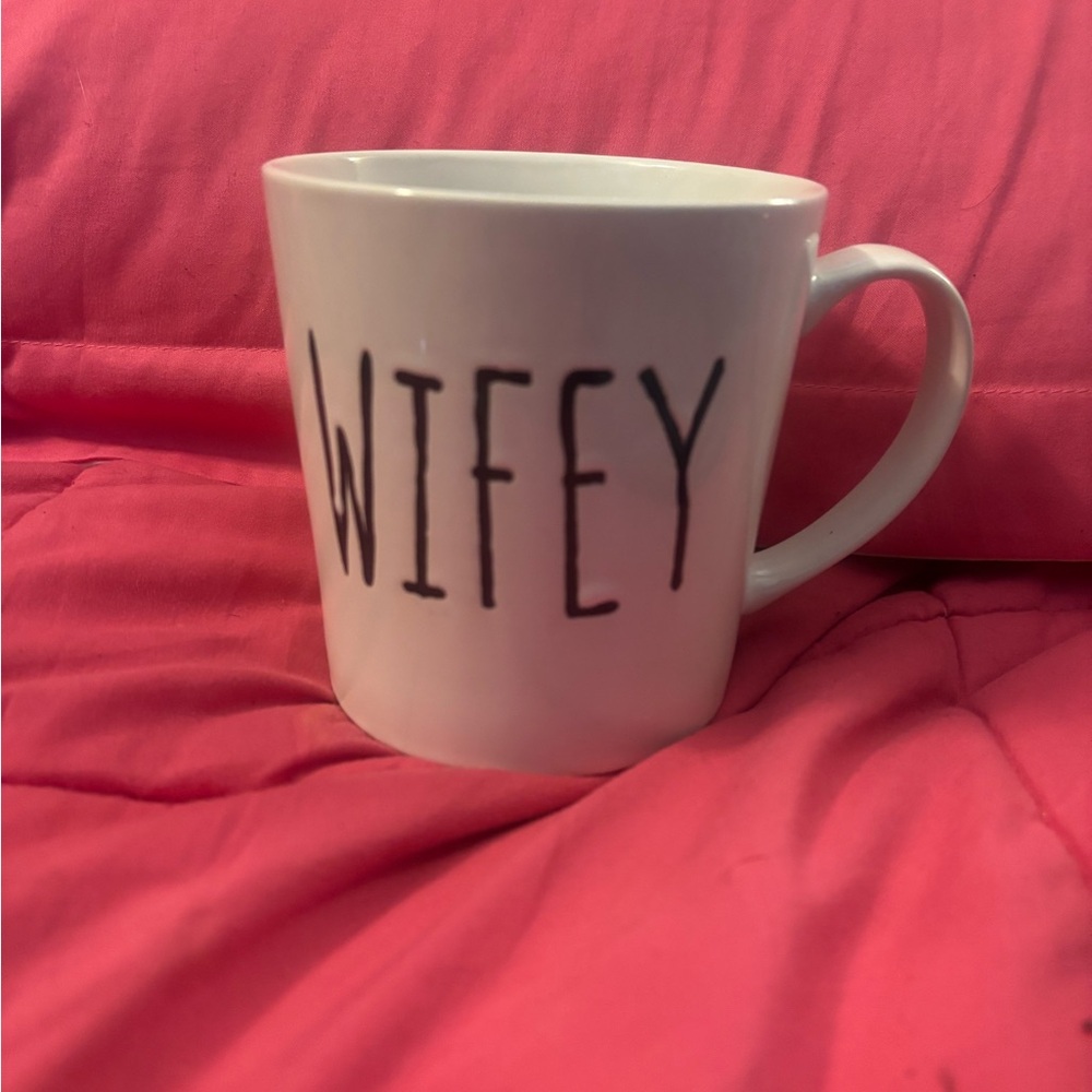 Wifey coffee mug